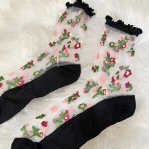 Sheer Floral Ankle Socks with Ruffles